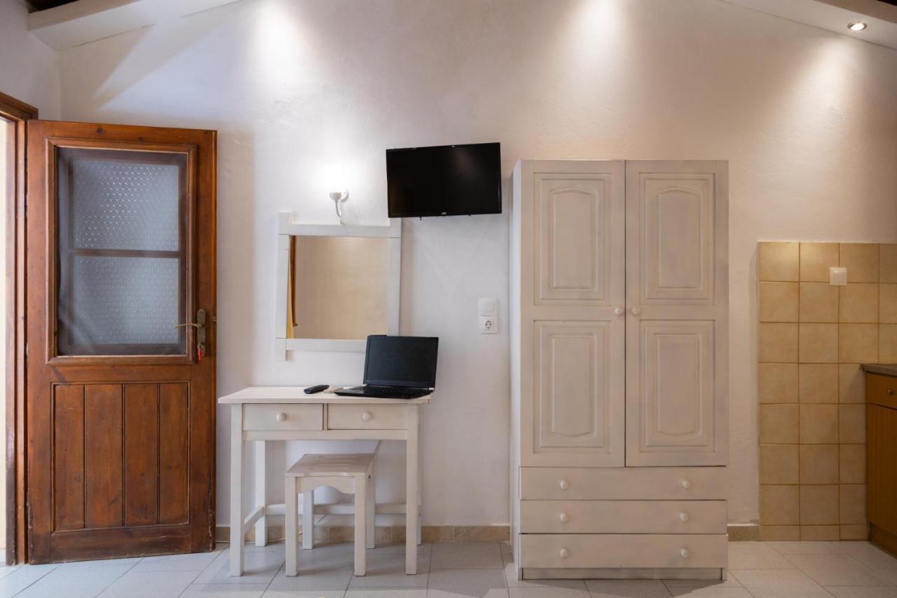 Wilde Rose Hotel Dassia (Corfu) Exterior foto