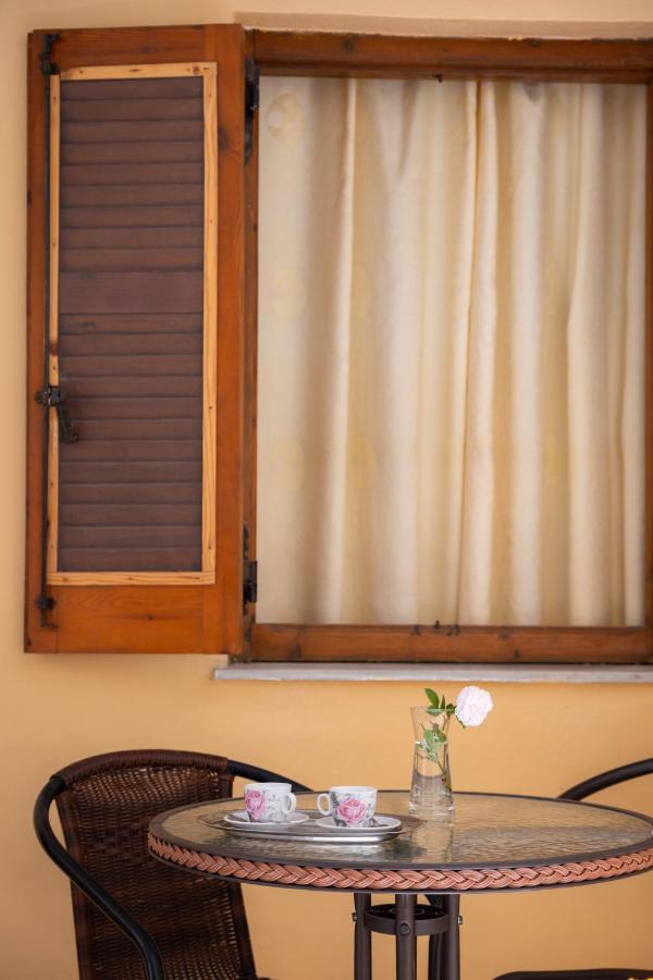 Wilde Rose Hotel Dassia (Corfu) Exterior foto