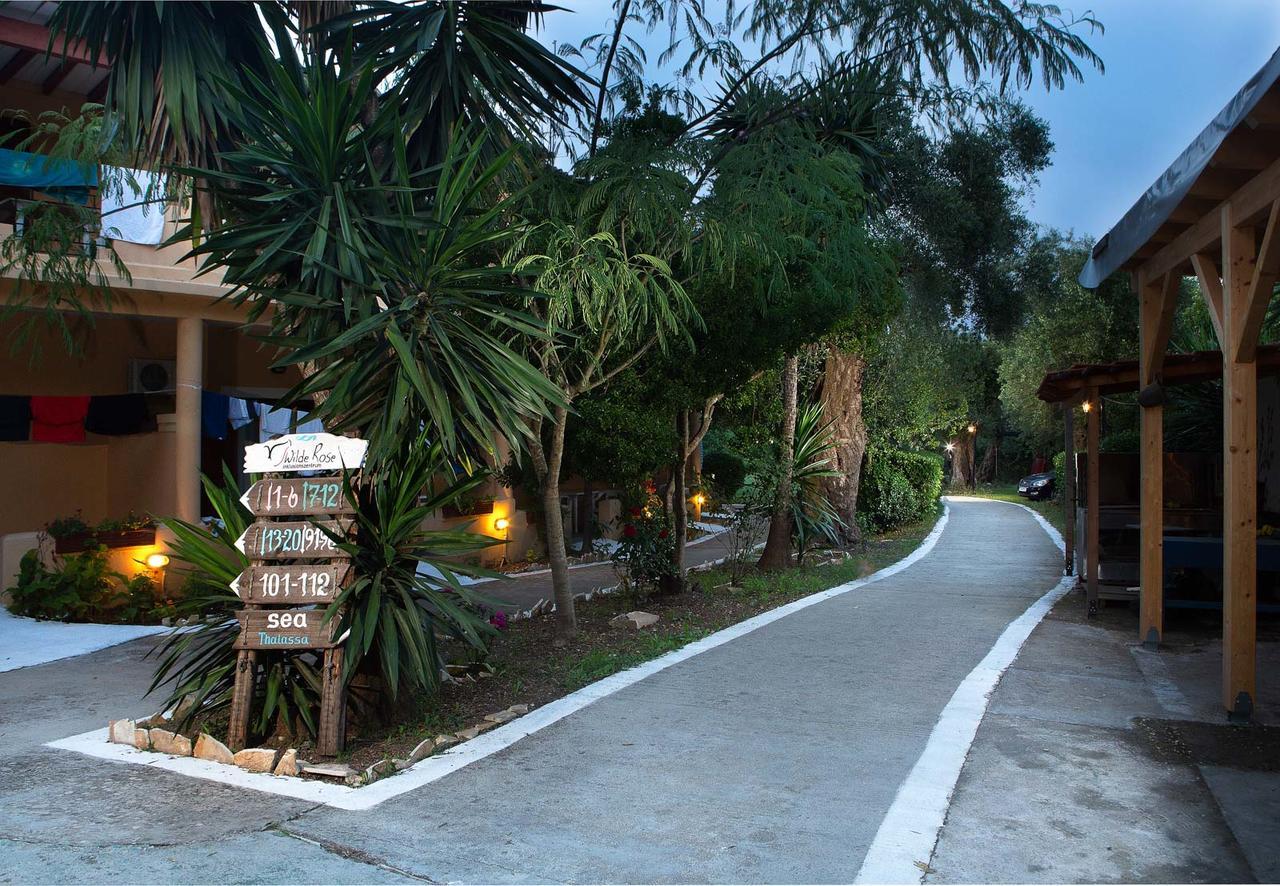 Wilde Rose Hotel Dassia (Corfu) Exterior foto